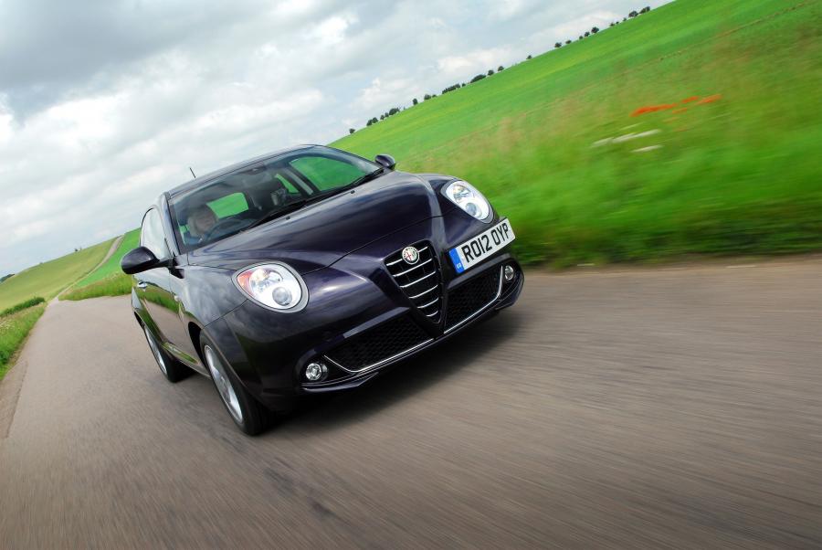  Alfa Romeo MiTo TwinAir (955) 2012 года  (UK) (фото 32 из 42)